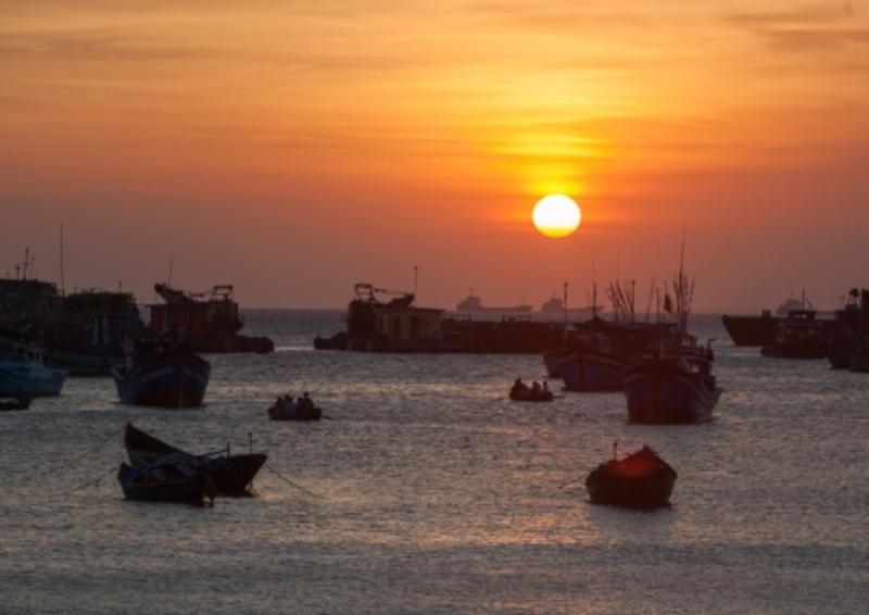 Bến tàu cánh ngầm đi Vũng Tàu nhộn nhịp