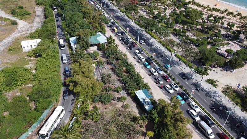 Bến tàu cao tốc Vũng Tàu đông đúc du khách