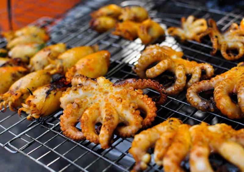 Hải sản tươi sống giá rẻ tại chợ Vũng Tàu