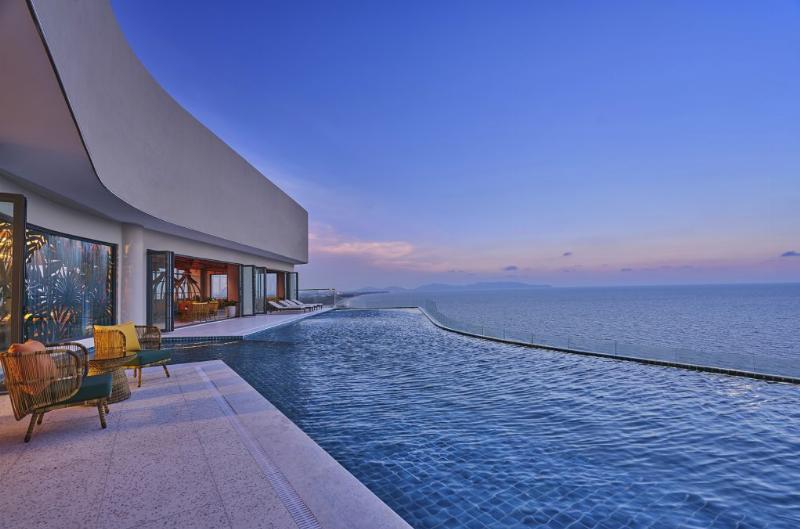 Hồ Bơi Vô Cực Tại Khách Sạn DIC Vũng Tàu Với View Biển