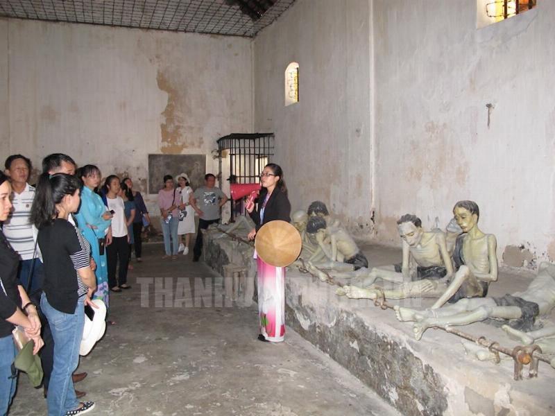 Nha tu Con Dao noi ghi dau nhung trang su hao hung cua dan toc Viet Nam