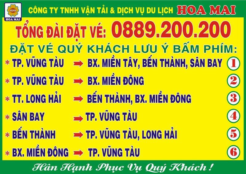 Nhân Viên Limousine Hoa Mai Tư Vấn Khách Hàng