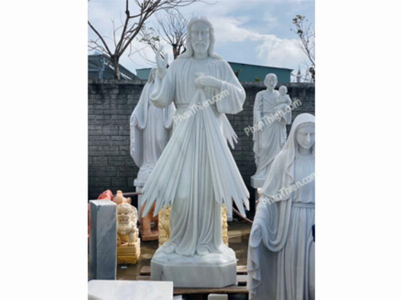 tuong chua kito vua dep nhat