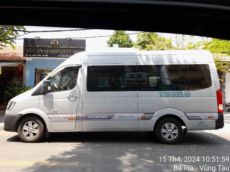 Xe Kumho Limousine Vũng Tàu nội thất sang trọng, tiện nghi cao cấp